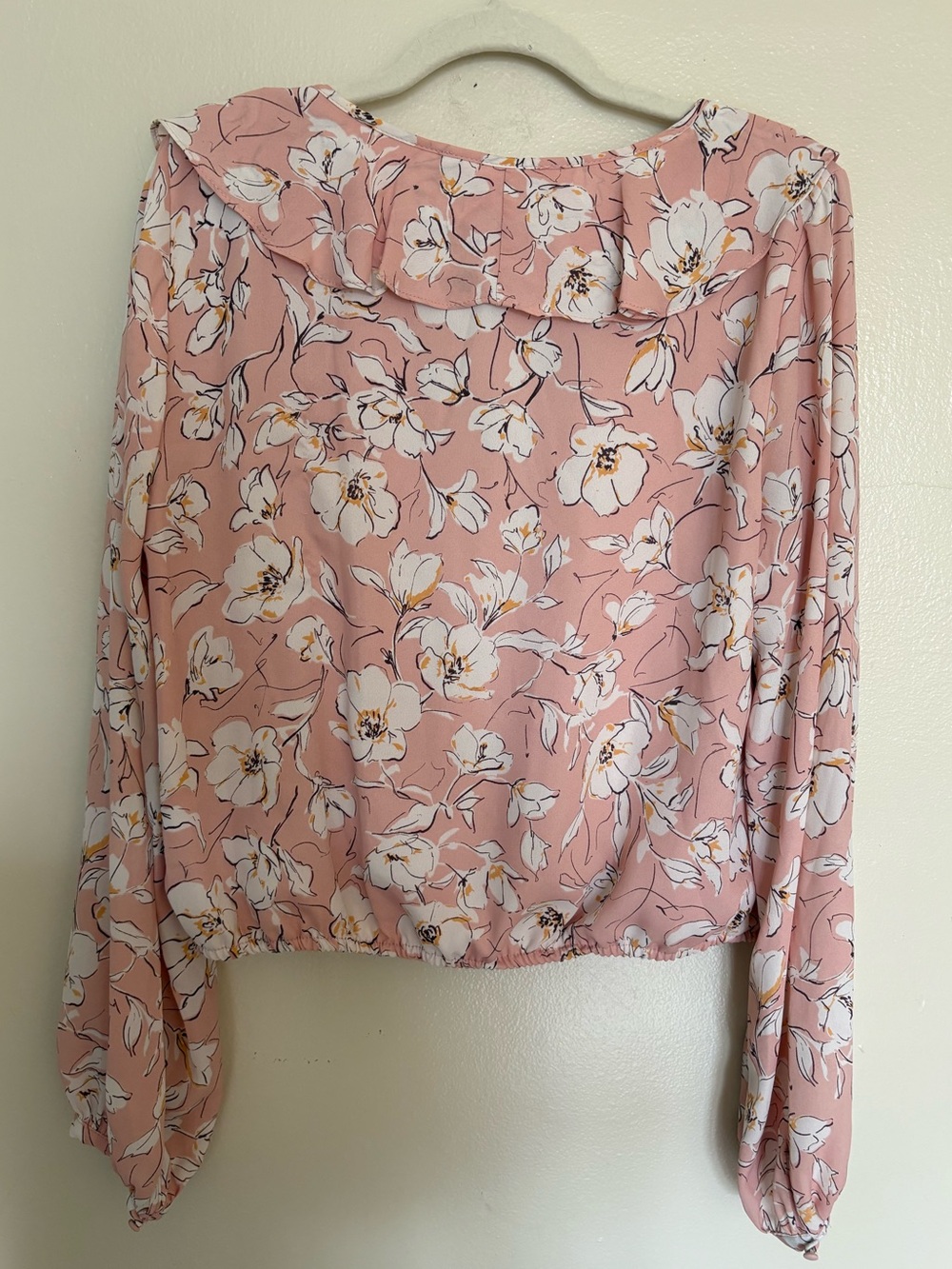 ASTR the label Blush Pink Floral Ruffle Button-Front Blouse - Picture 3 of 7